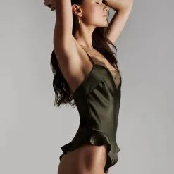 Maison Close Body String En Soie Et Dentelle - Rendez-vous Kaki 14 Maison Close Body String En Soie Et Dentelle - Rendez-vous Kaki -Lingerie Soldes body string rendez vous kaki 4