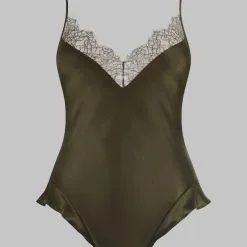 Maison Close Body String En Soie Et Dentelle - Rendez-vous Kaki 13 Maison Close Body String En Soie Et Dentelle - Rendez-vous Kaki -Lingerie Soldes body string rendez vous kaki 5