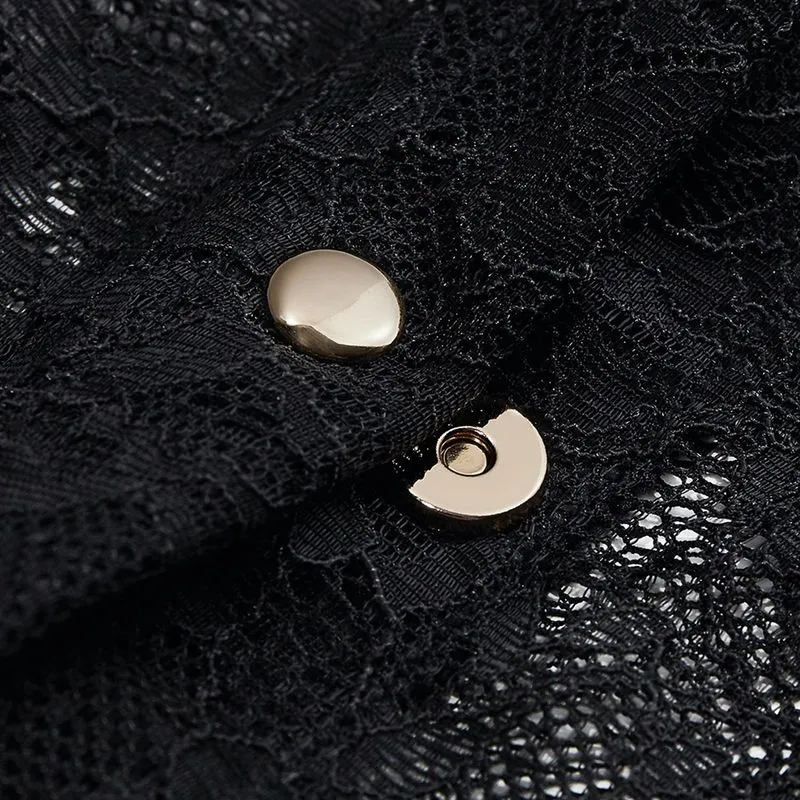 Maison Close Harnais Avec Cache-tétons - Le Petit Secret - Jeux Magnétiques 4 Maison Close Harnais Avec Cache-tétons - Le Petit Secret - Jeux Magnétiques – Image 2