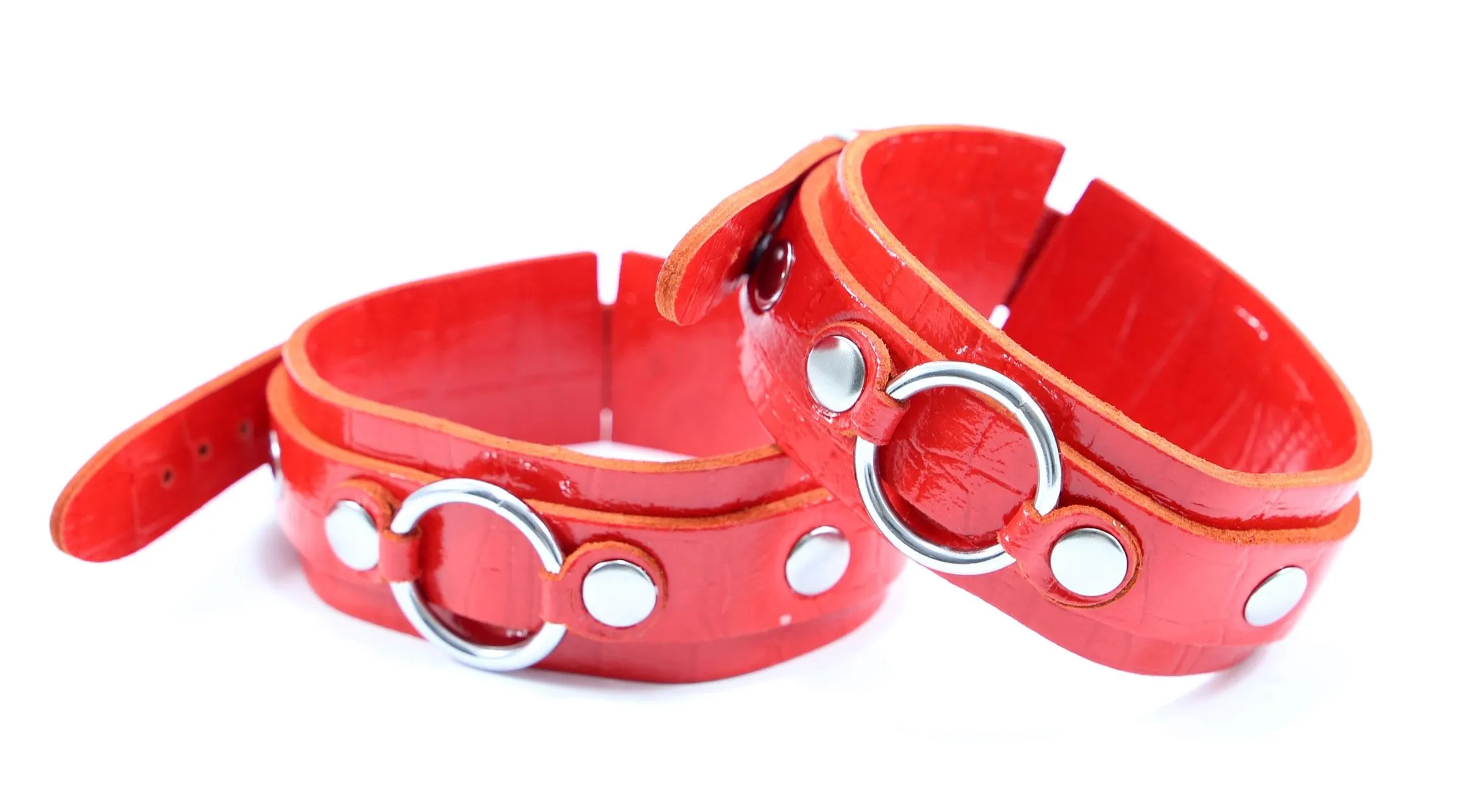 Dollhouse Chevillères En Cuir Effet Croco - Rouge 3 Dollhouse Chevillères En Cuir Effet Croco - Rouge