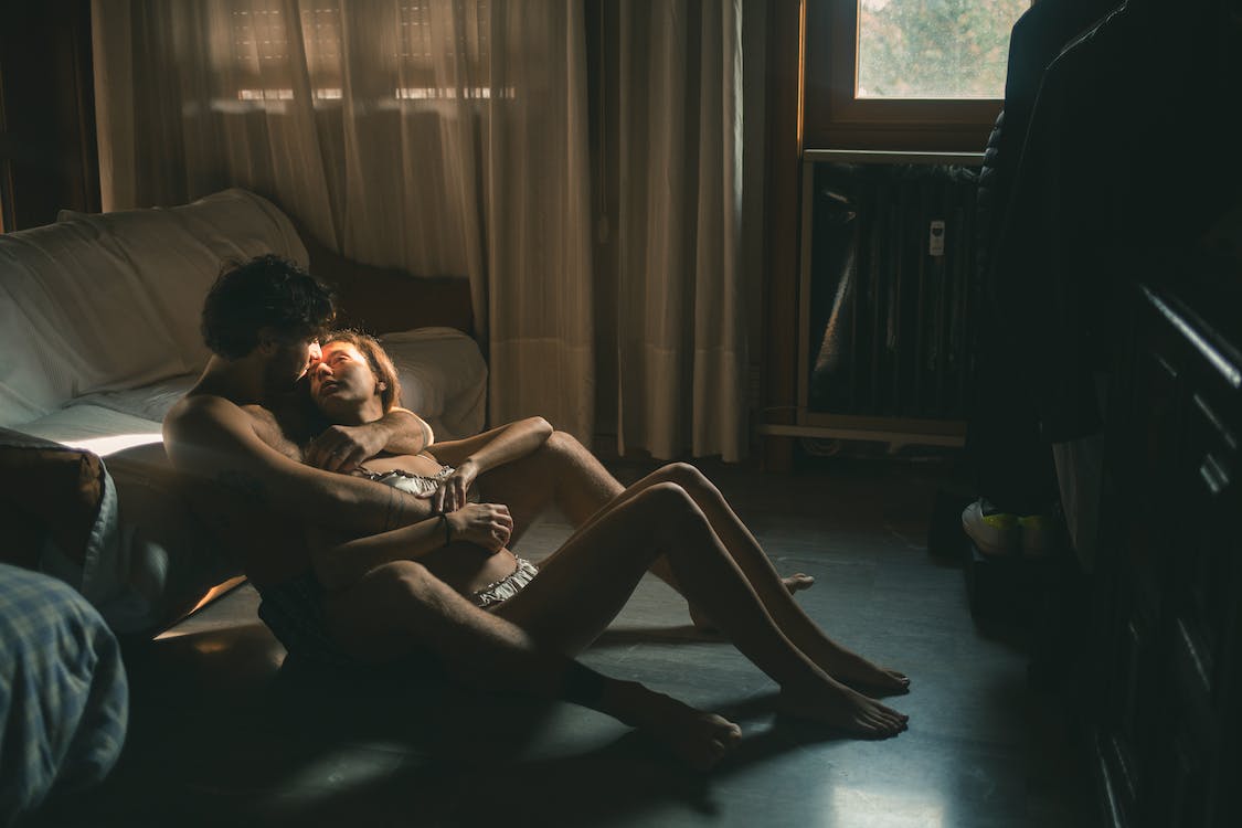 Lingerie Soldes -Lingerie Soldes pexels photo 5988265