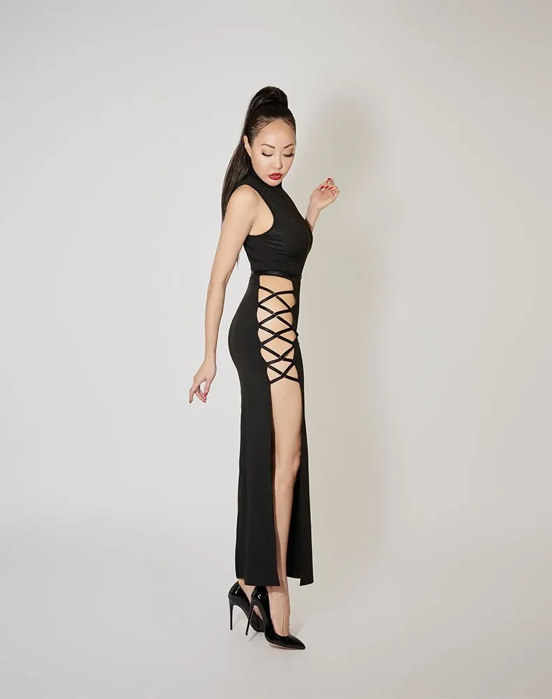 E.L.F. Zhou London Robe Longue Ajourée Sur Les Hanches - Obsidian 3 E.L.F. Zhou London Robe Longue Ajourée Sur Les Hanches - Obsidian