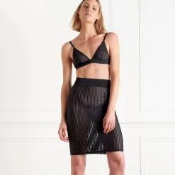 Maison Close Soutien-gorge Triangle Bretelles Fines - Bande à Part 12 Maison Close Soutien-gorge Triangle Bretelles Fines - Bande à Part -Lingerie Soldes soutien gorge triangle bande a part 5