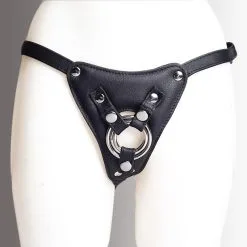 The Sinners Harnais Pour Gode-ceinture Avec Attaches D-Ring - Cuir Souple Noir -Lingerie Soldes strapon noir ouvert doubleanneaux face