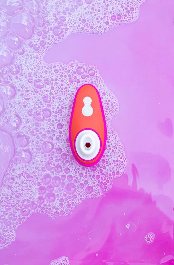 Womanizer Liberty - Lily Allen 14 Womanizer Liberty - Lily Allen – Image 12